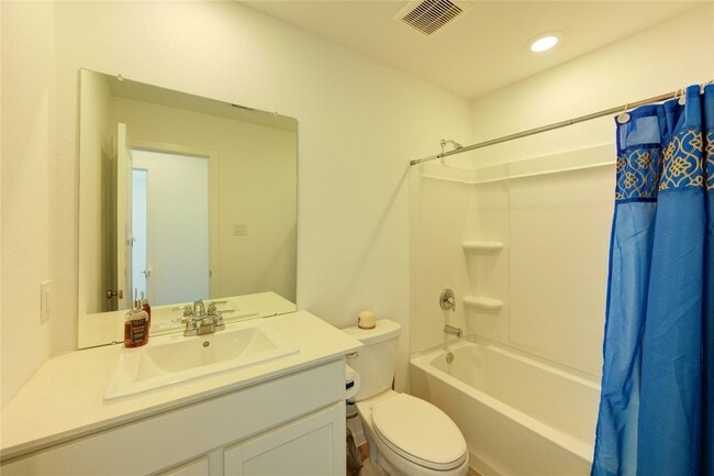 Building Photo - 1602 Birch Wood Dr