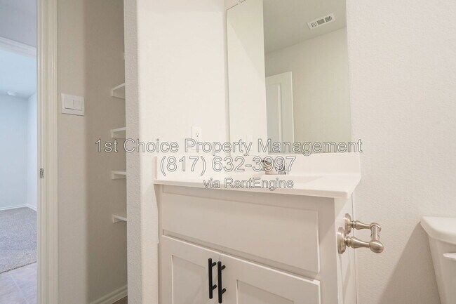 Building Photo - 713 Spaulding St