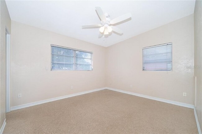 Building Photo - 3504 Lake Margaret Dr