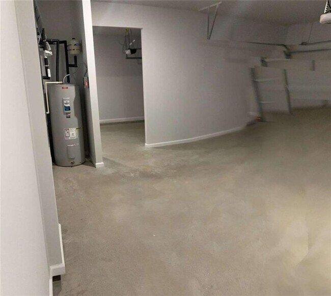 Building Photo - 141 Wingate Dr