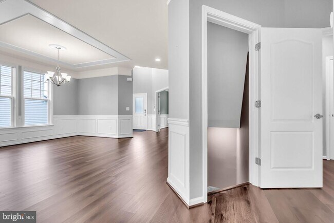Building Photo - 40578 Sculpin Ct