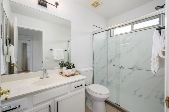 Building Photo - 25825 N 65th Ave