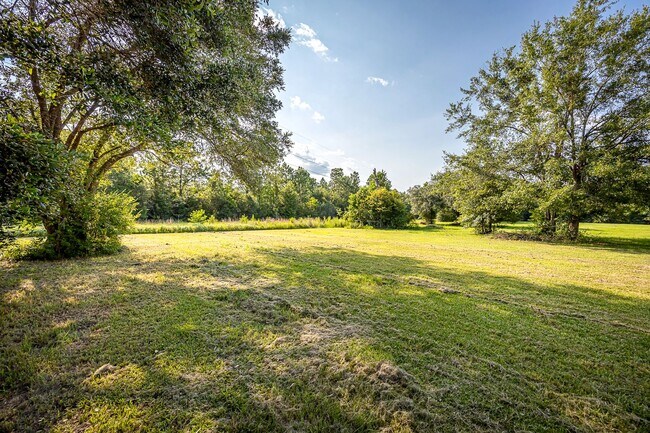Building Photo - 5836 Slater Cir