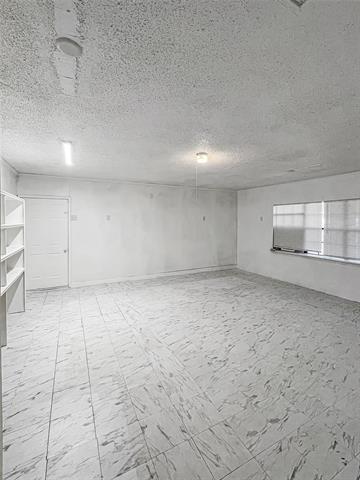 Building Photo - 2620 Crest Ridge Dr