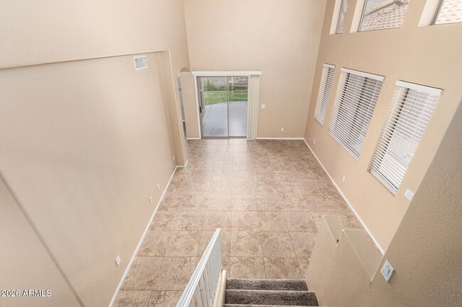 Building Photo - 7230 E Knoll St