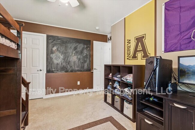 Building Photo - 3271 Newland Ct
