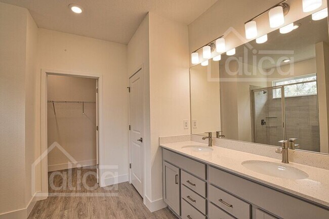 Building Photo - 1159 Byxbee Ct