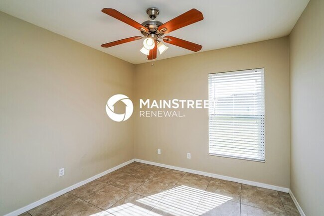 Building Photo - 4 Bedroom Pet-Friendly Home in Cape Coral, FL with Main Street Renewal