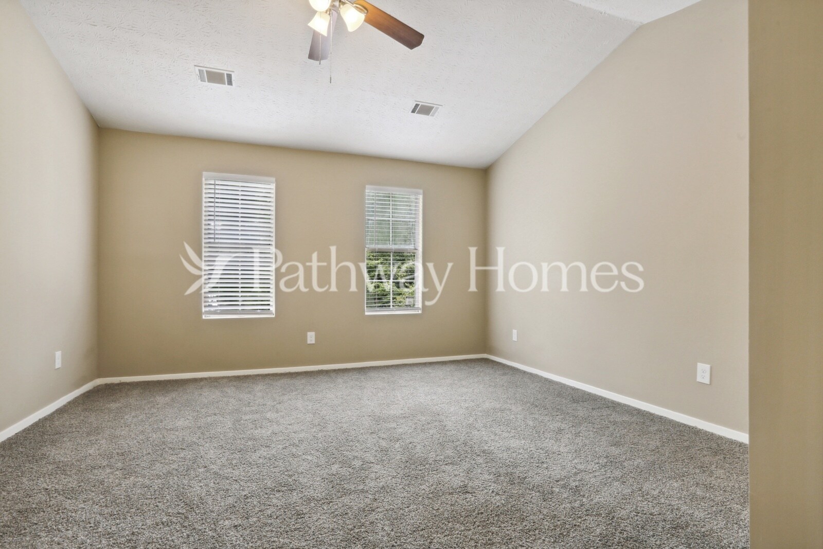 Building Photo - 478 Prince of Wales