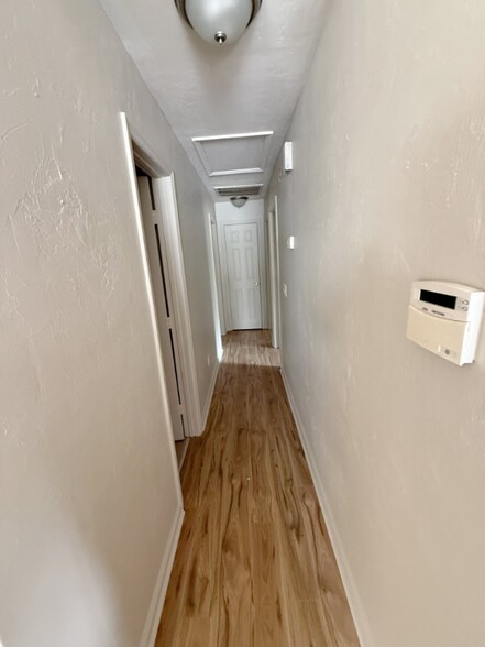 Building Photo - 1020 Longstreet Dr