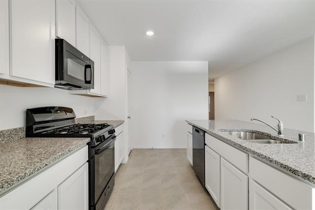 Building Photo - 1613 Vattier St