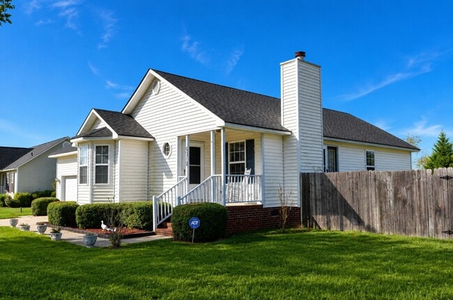 Building Photo - 6012 Waldos Beach Rd