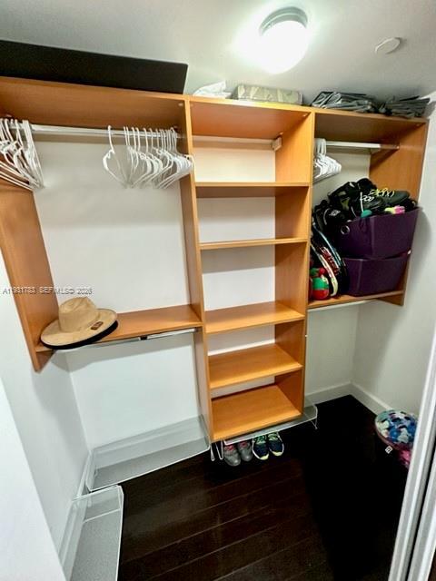 Building Photo - 20201 E Country Club Dr