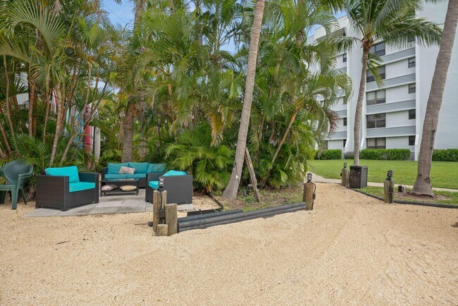 Building Photo - 1542 Jupiter Cove Dr