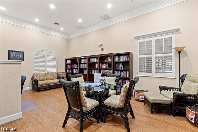 Building Photo - 8641 Piazza Del Lago Cir
