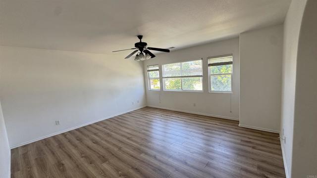 Building Photo - 973 Yosemite Dr