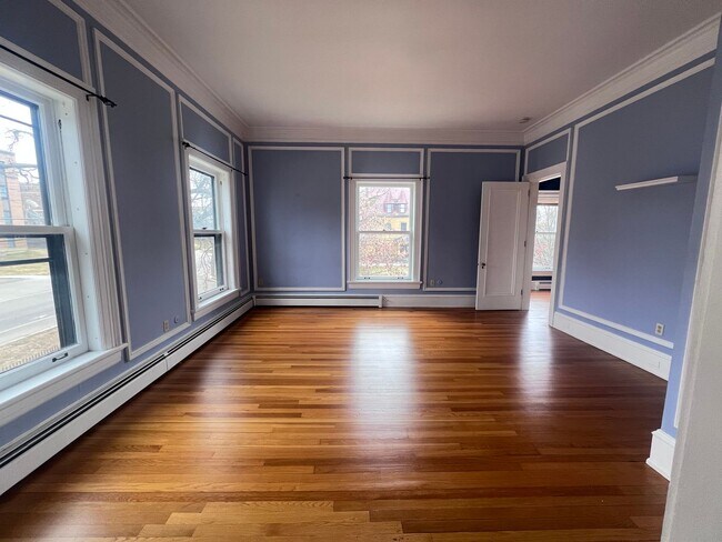 Building Photo - 45 College Ave SE