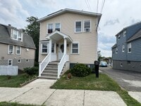 Building Photo - 394 N 7th St