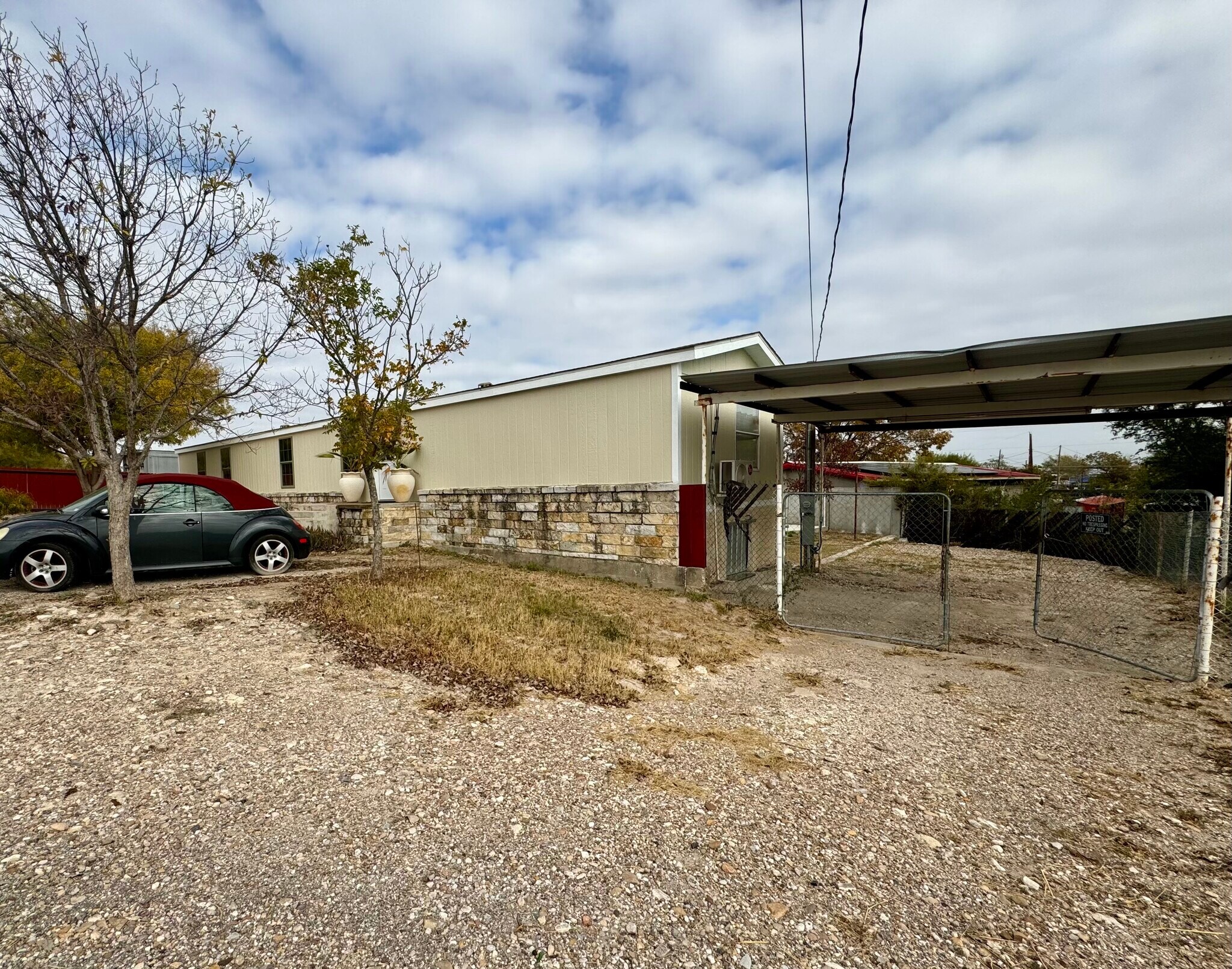 Building Photo - 76 Top Dr