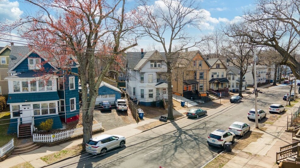 Primary Photo - 58 Derby Ave