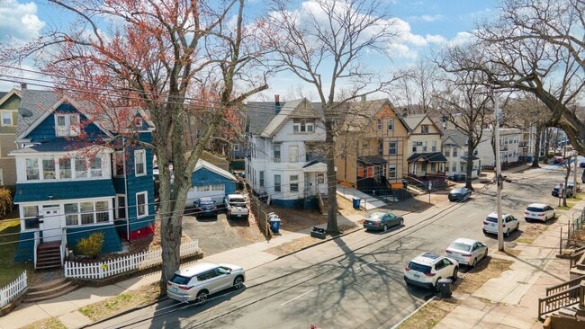 Primary Photo - 58 Derby Ave