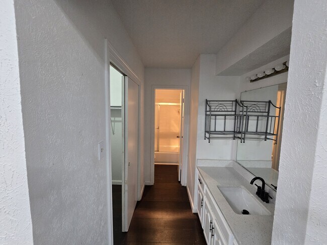 Building Photo - 2105 E Collins Blvd