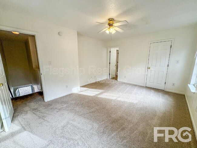 Building Photo - 4270 Williamsbrook Ln