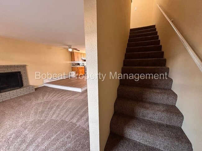 Building Photo - 1316 Green Dr