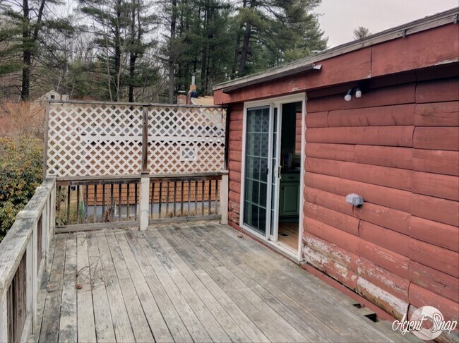 Building Photo - 13 Hemlock Rd