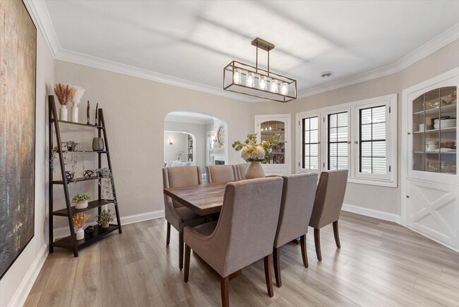 Building Photo - 2509-2511-2511 N Cramer St