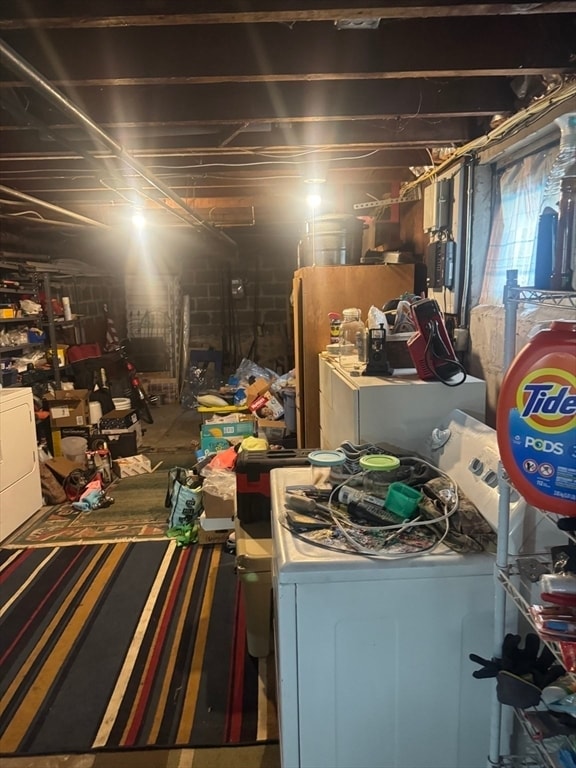 Building Photo - 29 Brewster Rd