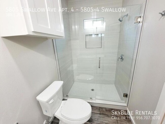 Building Photo - 5805 Swallow Ave