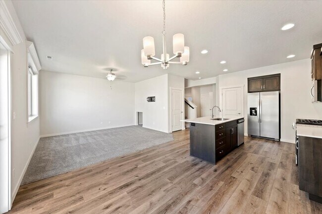 Building Photo - Meridian Spacious Retreat with Neighborhoo...