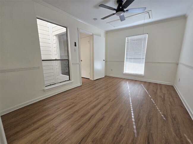 Building Photo - 1919 Place Rebecca Ln