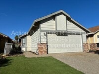 Building Photo - Cozy 3 Bed, 2 Bath - Single Story - New Pa...
