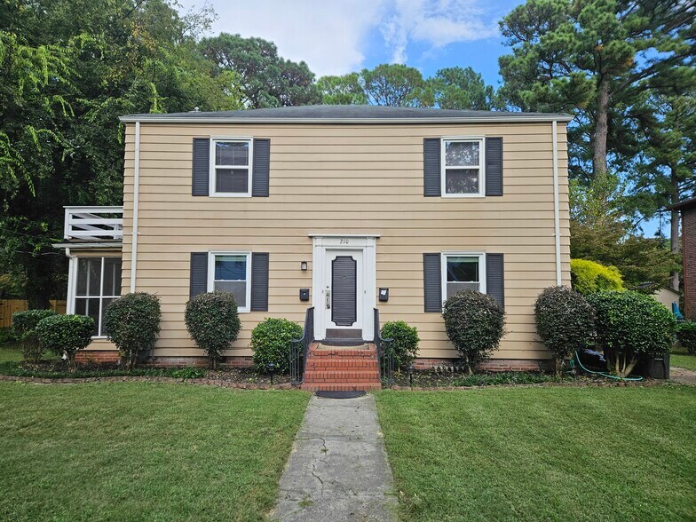 Front of House - 210 Granby Park