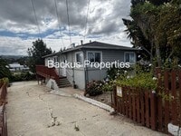 Building Photo - 550 Trinity Ave