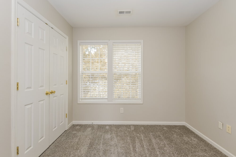 Building Photo - 5883 Culloden Ct