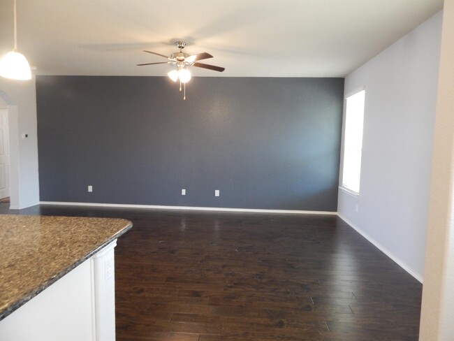 Building Photo - 1310 Stonewall Ridge