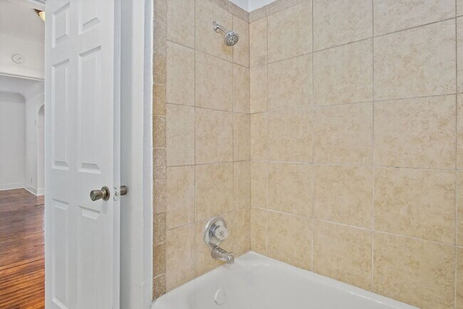 Building Photo - 2145 N Kate Ave