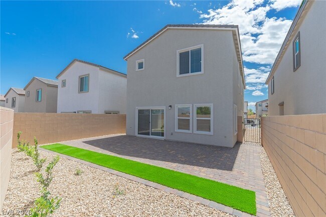 Building Photo - 9946 Kimura Hls Ave