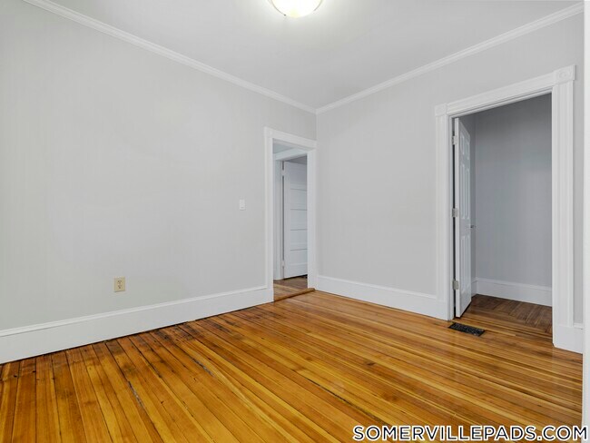 Building Photo - 59 Hawthorne St