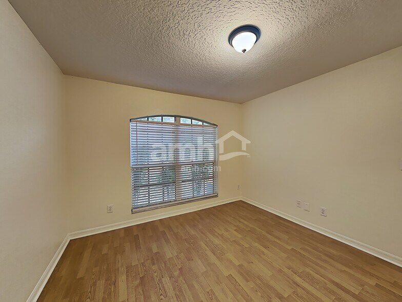 Building Photo - 732 Berry Bramble Dr