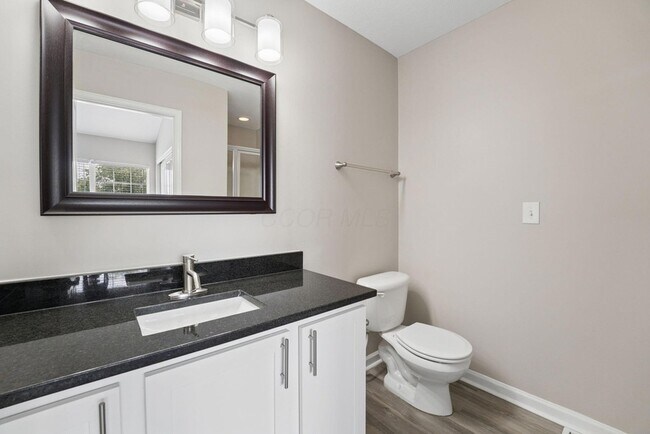 Building Photo - 2096 River Rock Way