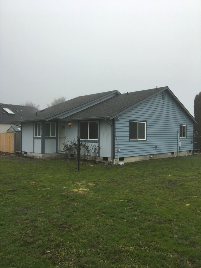 Building Photo - Super cute home in Lacey