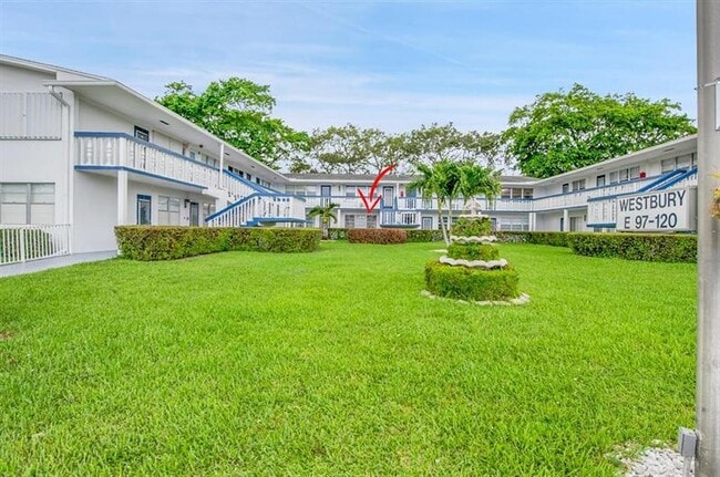 Primary Photo - 102 Westbury E