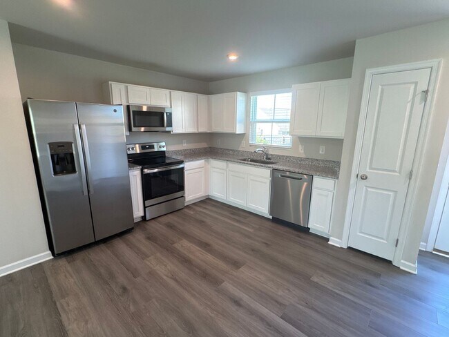 Building Photo - 3009 Sapgate Ln
