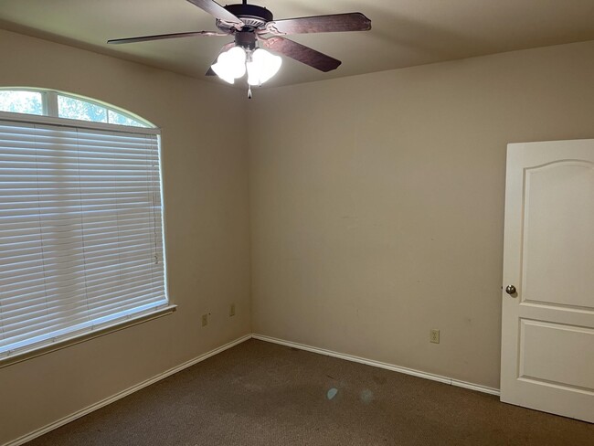 Building Photo - 2619 San Isidro Pkwy