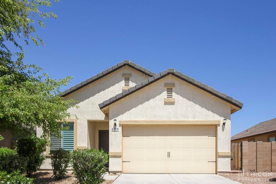 Primary Photo - 40008 W Pryor Ln