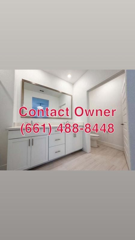 Building Photo - 914 Lucent St